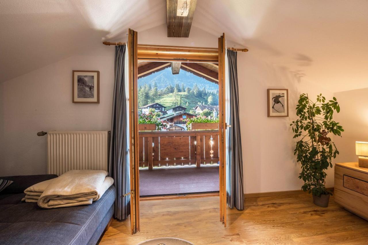 Ferienwohnung Gipfelblick グライナウ エクステリア 写真