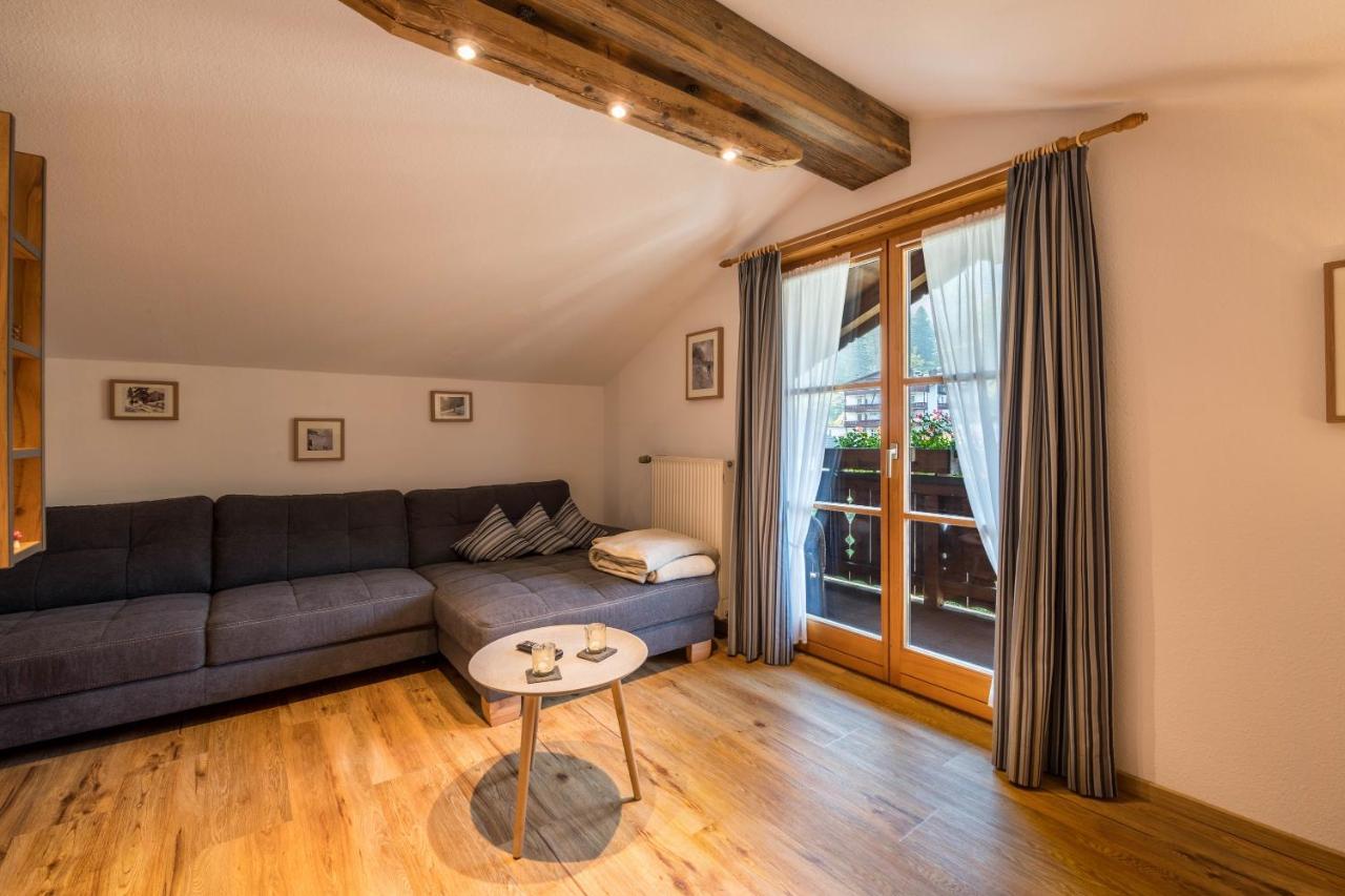 Ferienwohnung Gipfelblick グライナウ エクステリア 写真