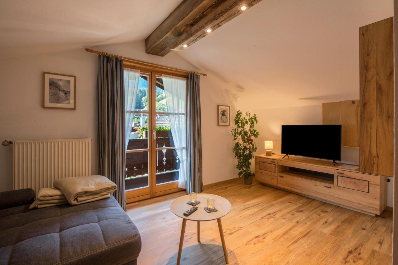 Ferienwohnung Gipfelblick グライナウ エクステリア 写真