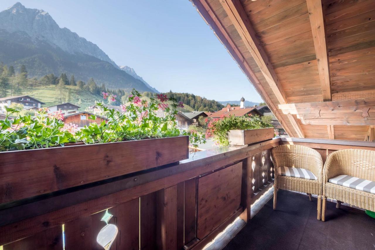 Ferienwohnung Gipfelblick グライナウ エクステリア 写真