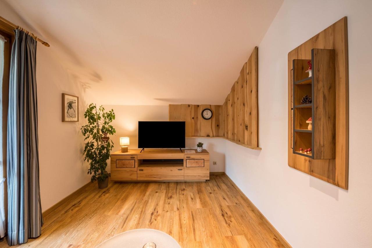 Ferienwohnung Gipfelblick グライナウ エクステリア 写真
